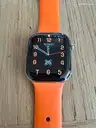 Apple Watch Série 9 Hermès 41mm (GPS + Cellular) bracelet silicone Oranžová Hermès – fotka 4 z 5